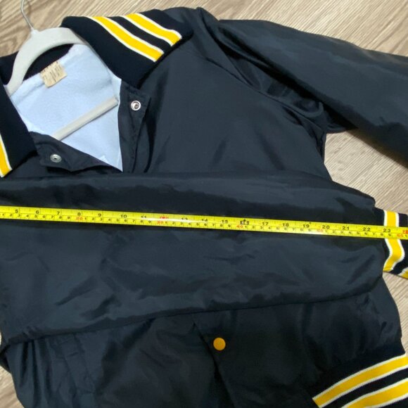 Vintage 1980s University of Iowa Hawkeyes Nylon Bomber Jacket Small - Picture 10 of 11